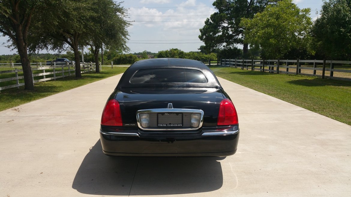 Photo of Limousine for sale: 2007 Lincoln TownCar 120&quot; by Tiffany