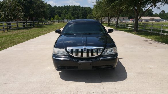 2007 Lincoln TownCar Limousine for Sale in Houston, TX - Photo 2