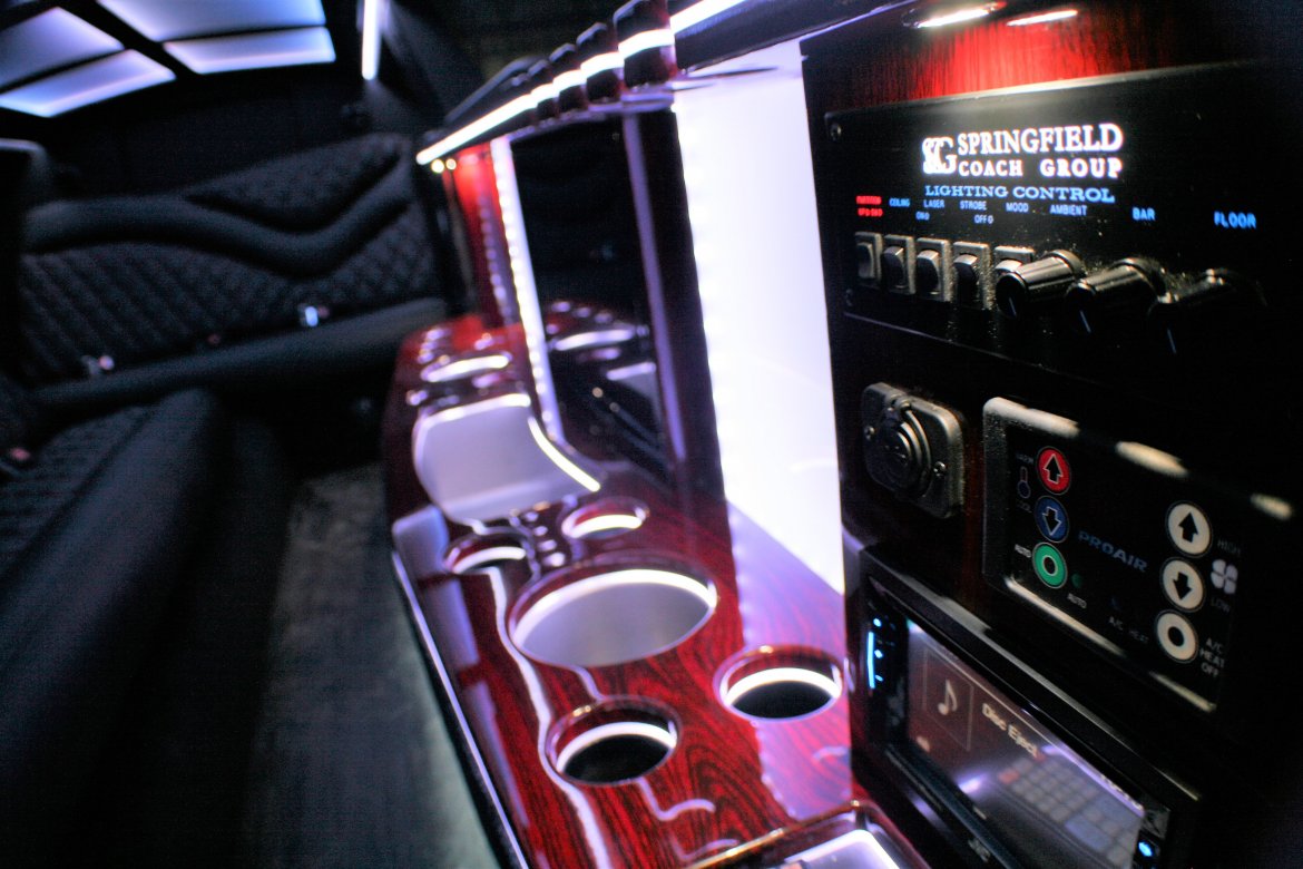 Photo of Limousine for sale: 2017 Chrysler 300 140&quot; by Springfield Coach