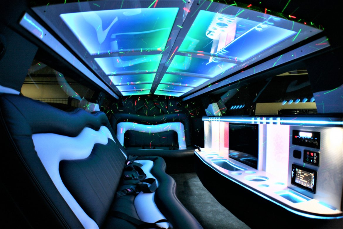 Photo of Limousine for sale: 2017 Chrysler 300 140" by Springfield Coach