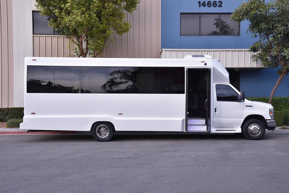 Photo of Limo Bus for sale: 2011 Ford E-450 by Tiffany