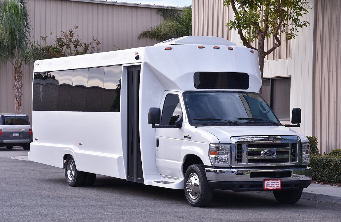 Photo of Limo Bus for sale: 2011 Ford E-450 by Tiffany