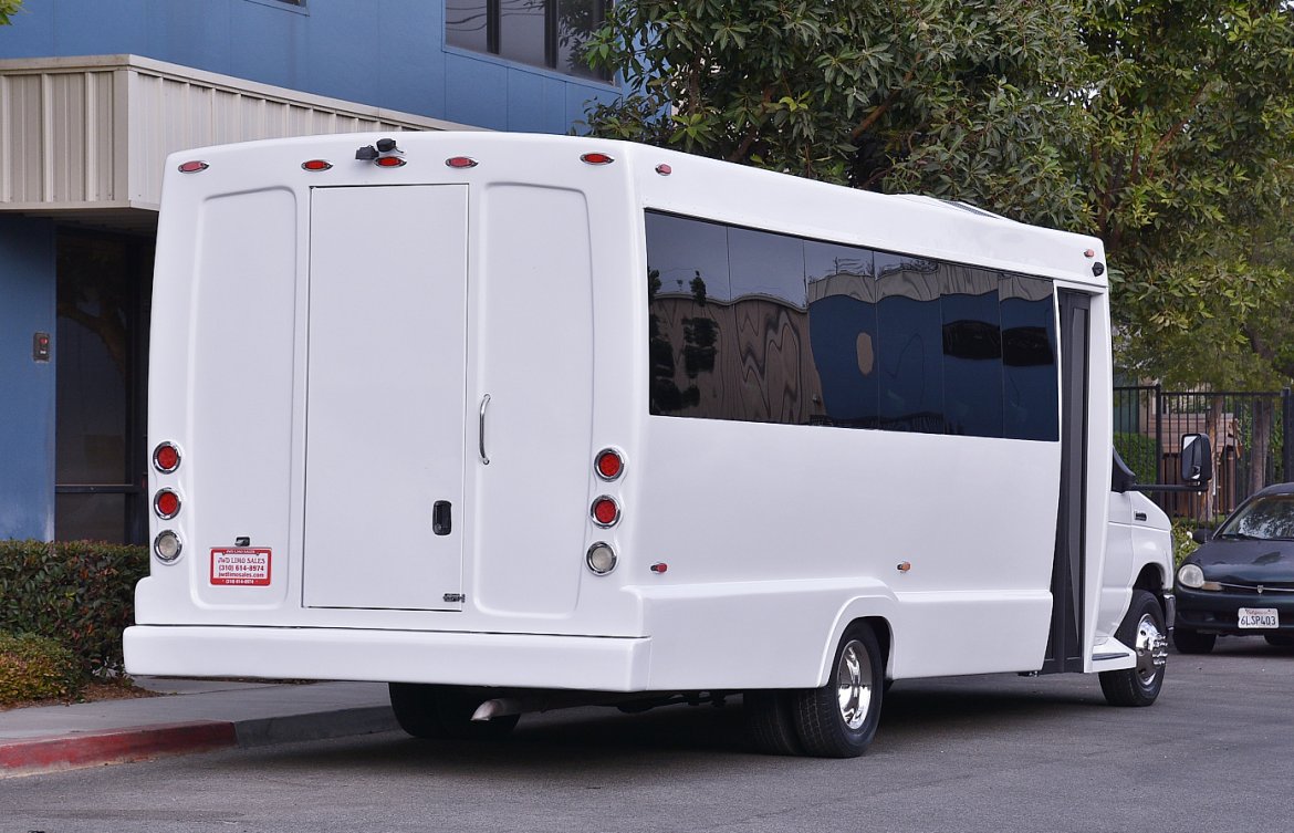 Photo of Limo Bus for sale: 2011 Ford E-450 by Tiffany