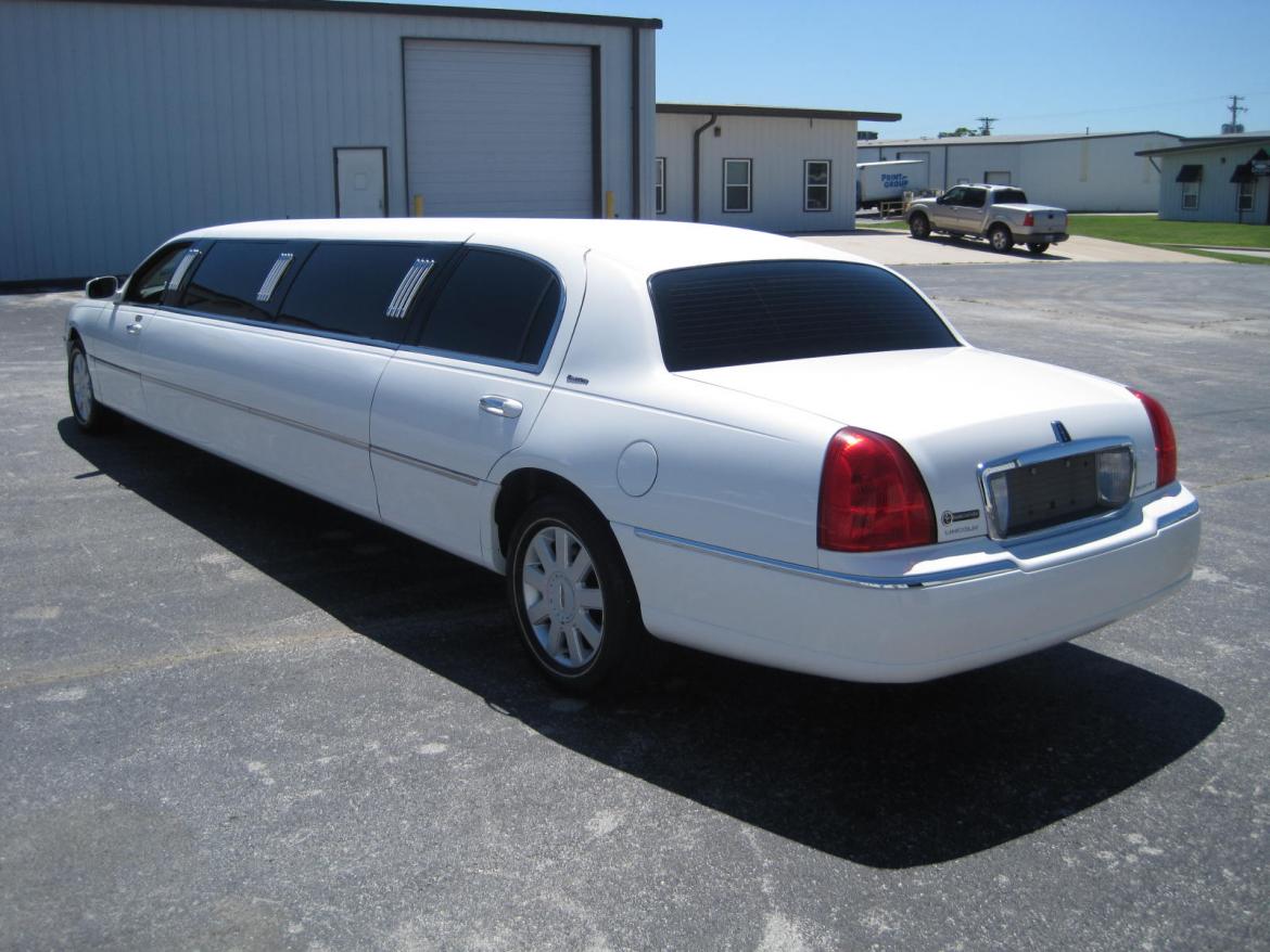 Photo of Limousine for sale: 2005 Lincoln Town car 120&quot; by Executive Coach Builders