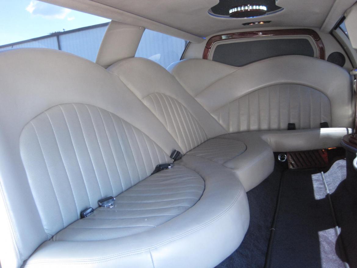 Photo of Limousine for sale: 2005 Lincoln Town car 120&quot; by Executive Coach Builders