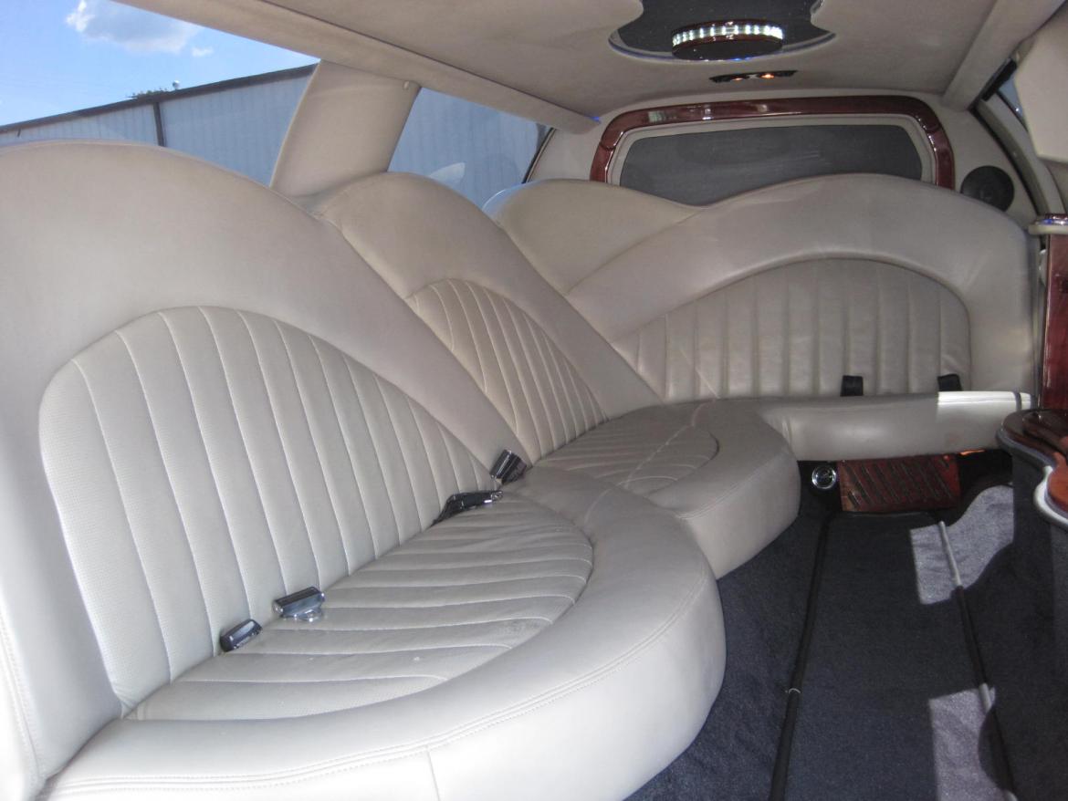 Photo of Limousine for sale: 2005 Lincoln Town car 120&quot; by Executive Coach Builders