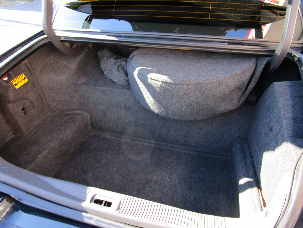 Photo of Limousine for sale: 2008 Lincoln TOWN CAR SIGNATURE 120&quot; by EXECUTIVE COACH