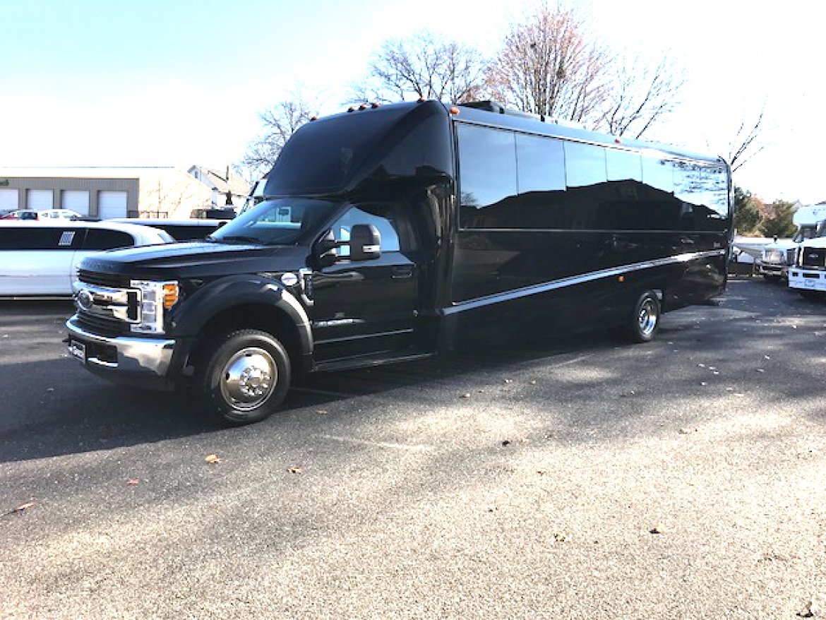 Photo of Shuttle Bus for sale: 2018 Ford F-550 33&quot; by Grech Motors