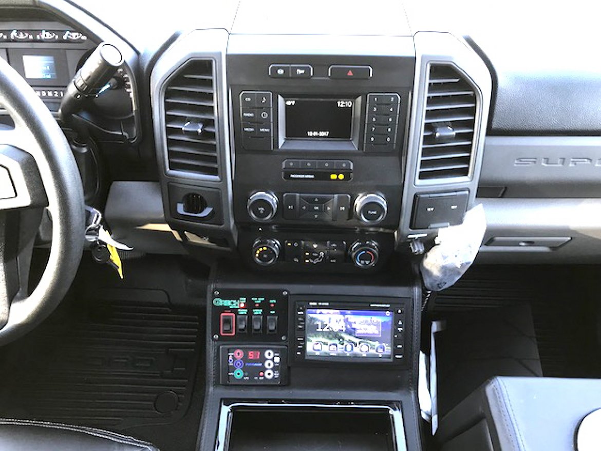 Photo of Shuttle Bus for sale: 2018 Ford F-550 33&quot; by Grech Motors