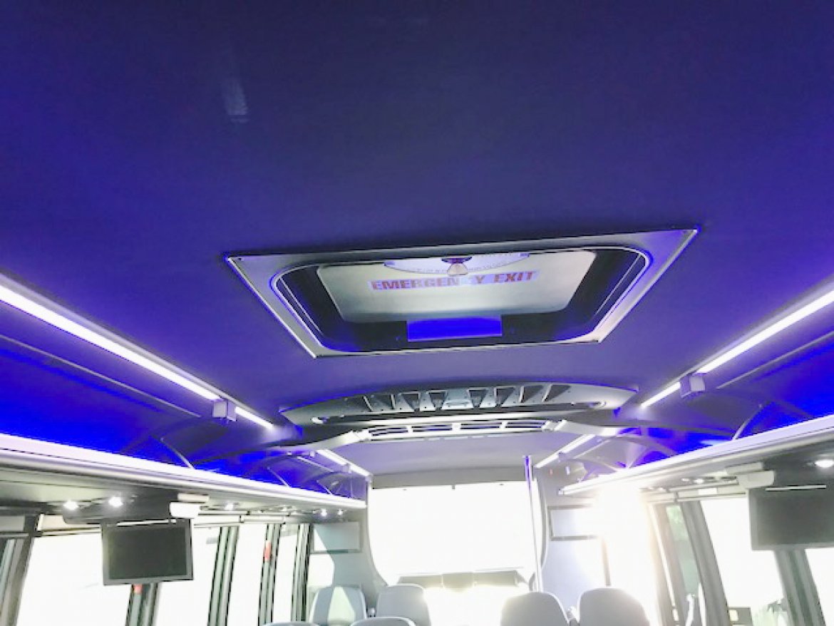 Photo of Shuttle Bus for sale: 2018 Ford F-550 33&quot; by Grech Motors