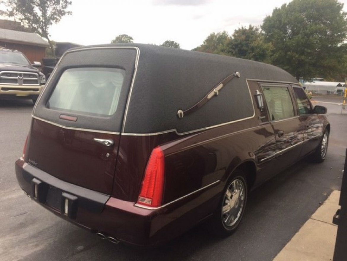 Photo of Funeral for sale: 2008 Cadillac DTS Masterpiece Hearse