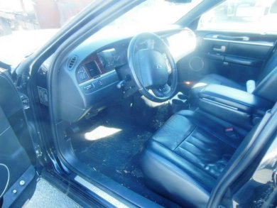 2008 Lincoln Town Car 72" Executive Limousine for Sale in Turlock, California, US - Photo 3