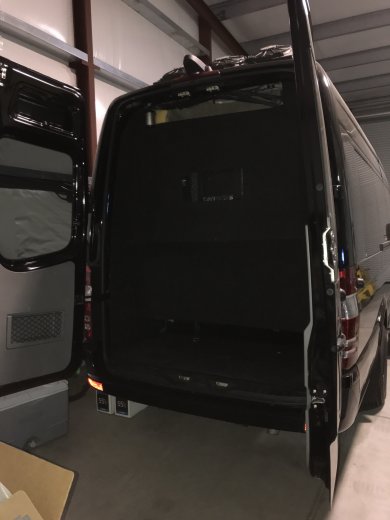 2014 Mercedes-Benz Limousine Sprinter for Sale in Bakersfield, California, US - Photo 3