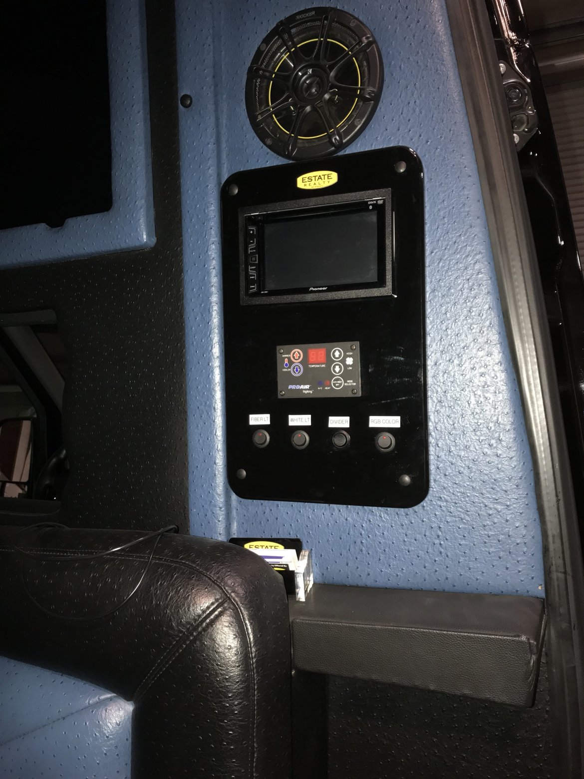 Photo of Sprinter for sale: 2014 Mercedes-Benz Limousine by unknown