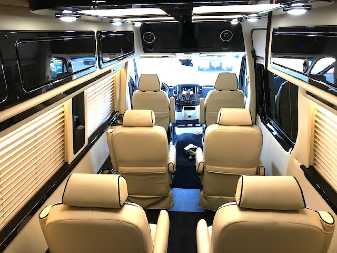 Photo of Sprinter for sale: 2018 Mercedes-Benz Sprinter 3500 Super Single 24&quot; by Midwest