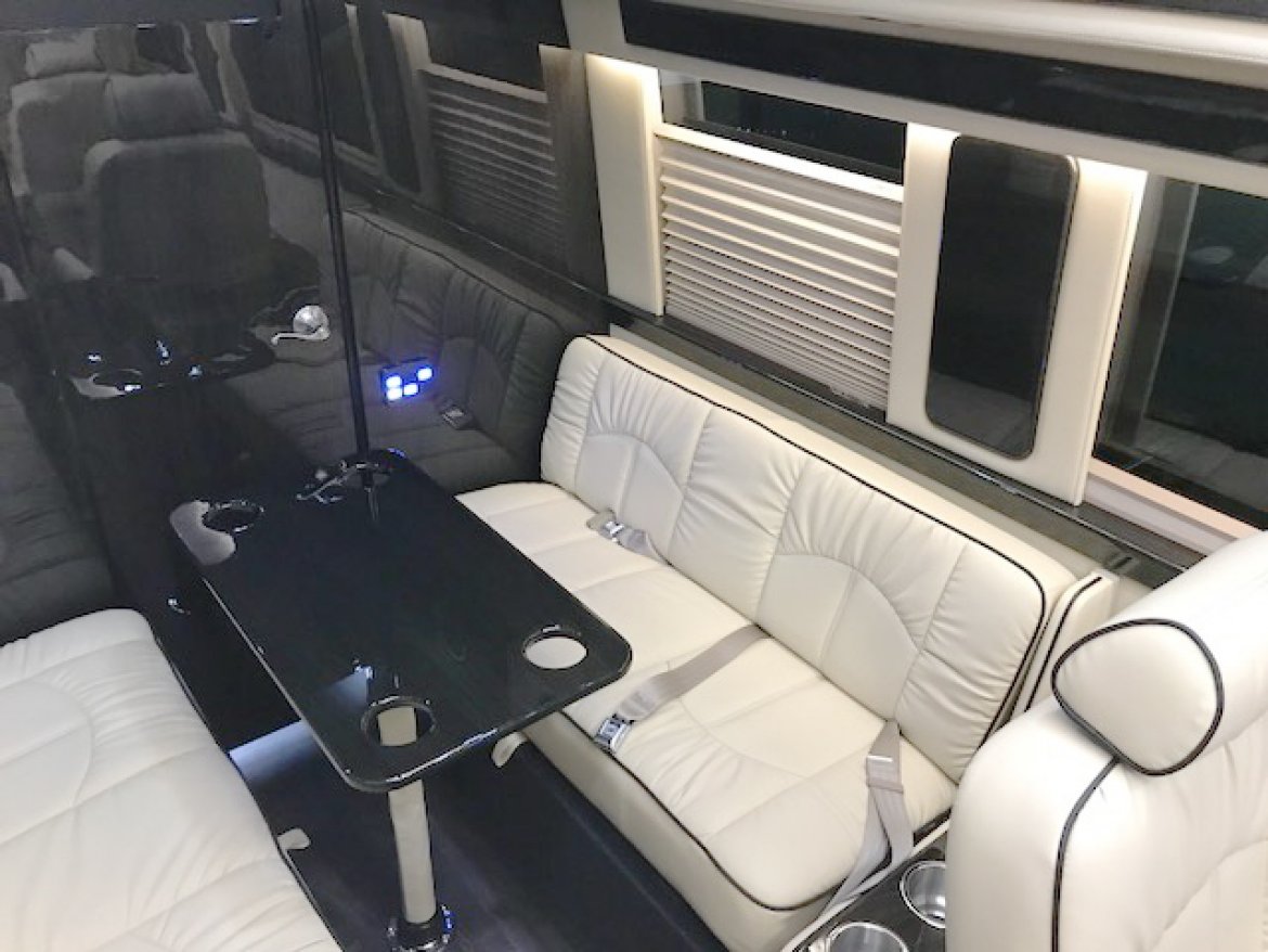 Photo of Sprinter for sale: 2018 Mercedes-Benz Sprinter 3500 Super Single 24&quot; by Midwest