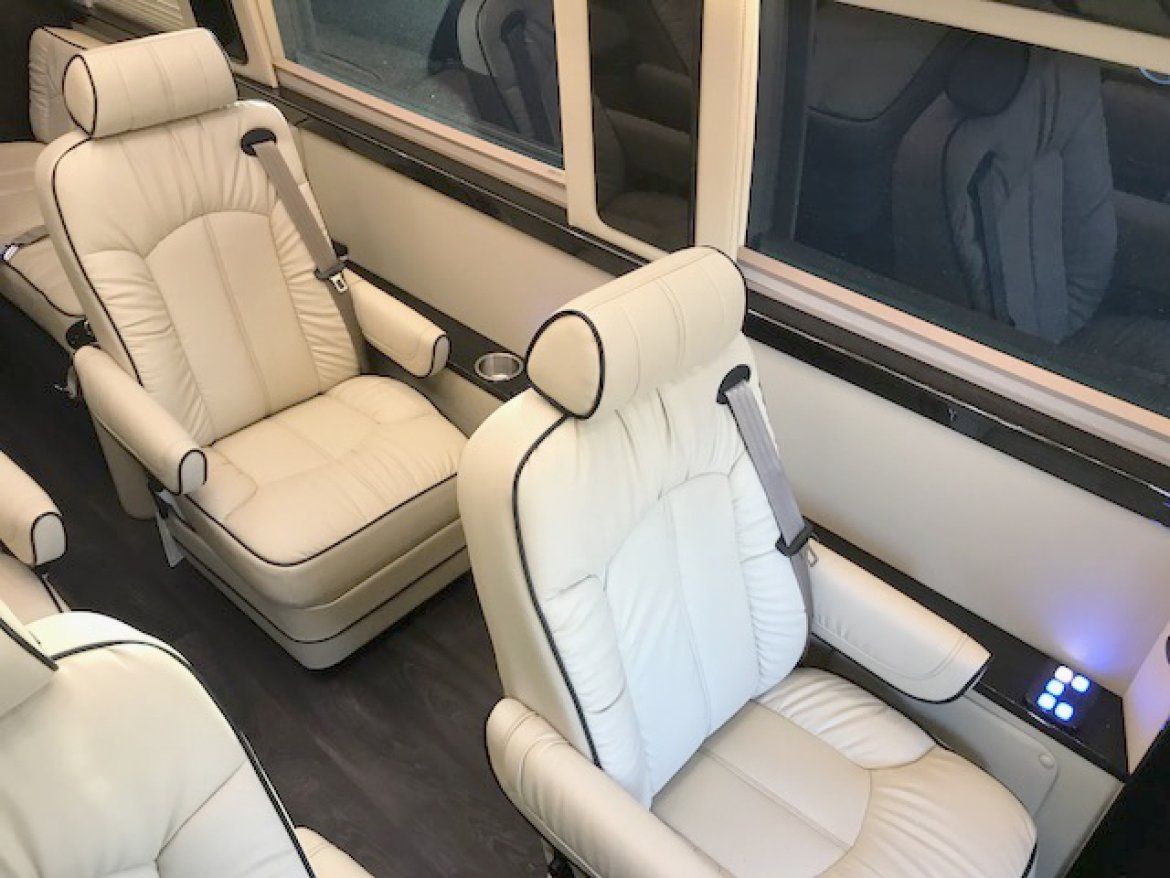 Photo of Sprinter for sale: 2018 Mercedes-Benz Sprinter 3500 Super Single 24&quot; by Midwest