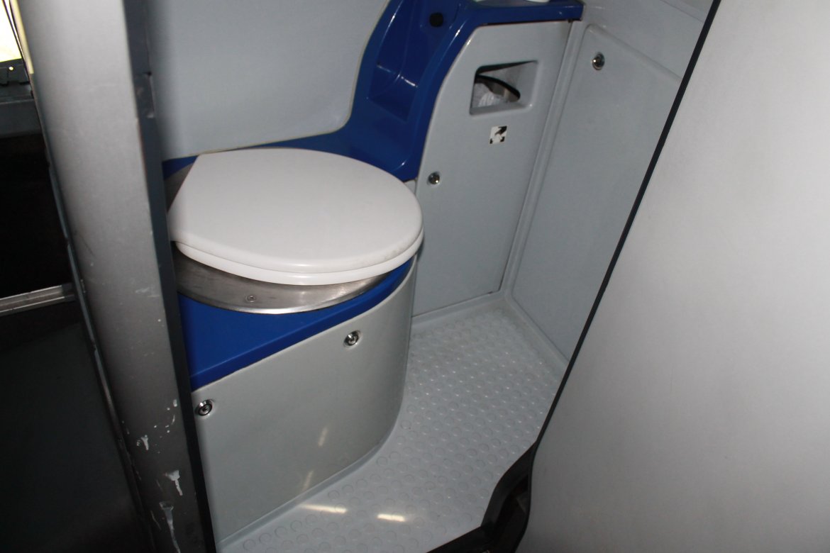 Photo of Motorcoach for sale: 2010 Setra Coach S417 45&quot; by Mercedes Benz