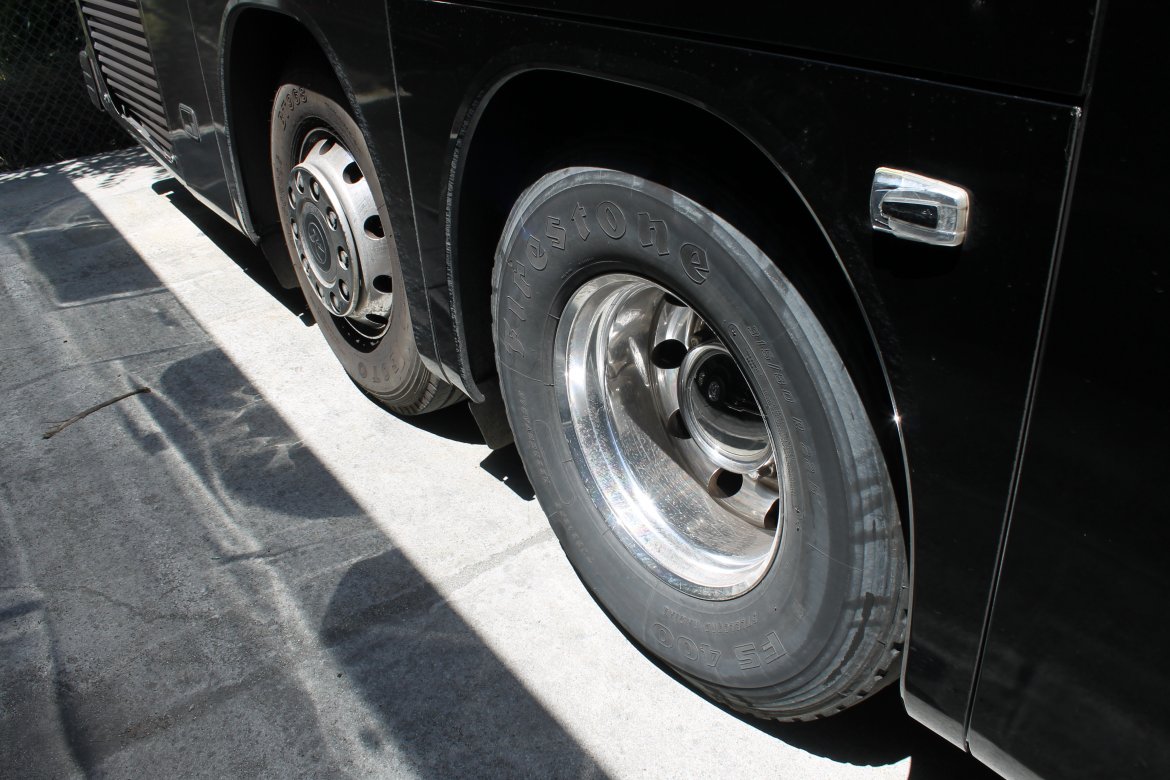 Photo of Motorcoach for sale: 2012 Setra Coach 407cc 45&quot; by Mercedes Benz