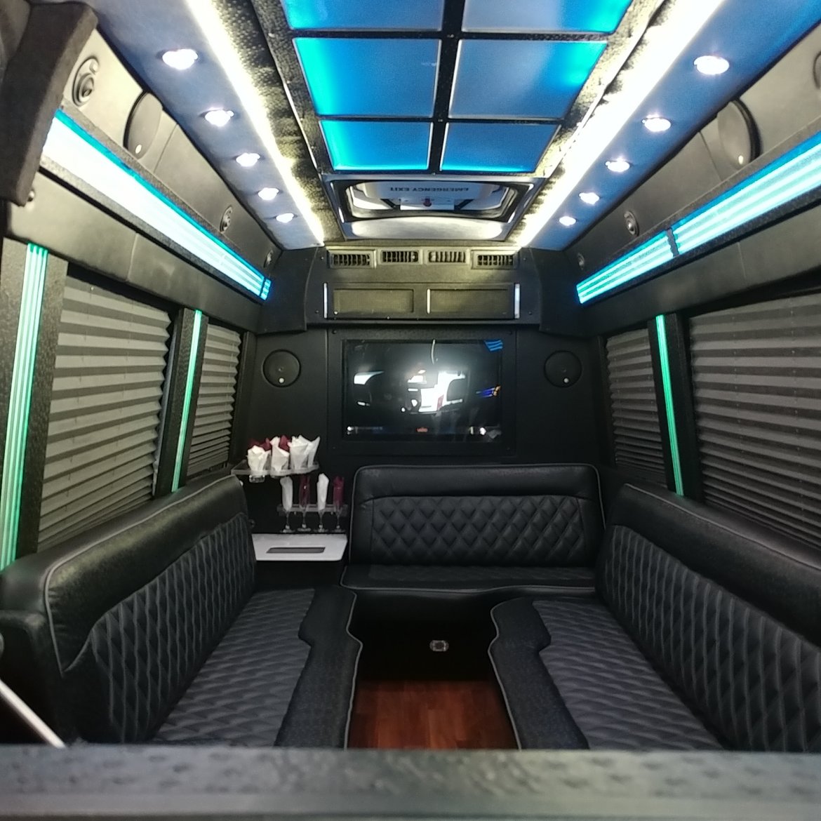 Photo of Antique for sale: 2008 Dodge SPRINTER 175&quot; by MURGEL mfg