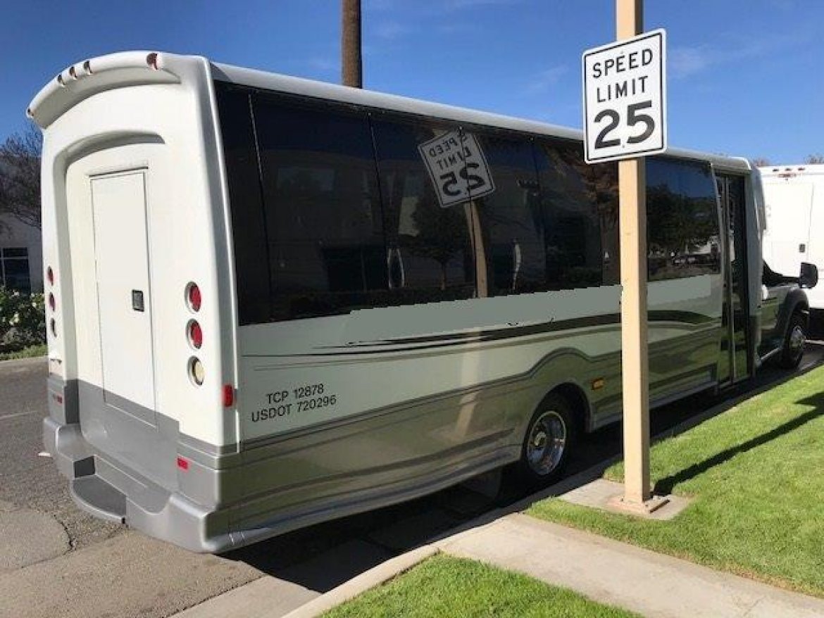 Photo of Shuttle Bus for sale: 2012 Ford F-550 by Turtle Top