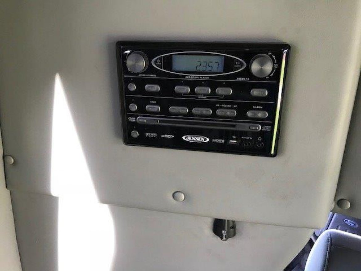 Photo of Shuttle Bus for sale: 2012 Ford F-550 by Turtle Top