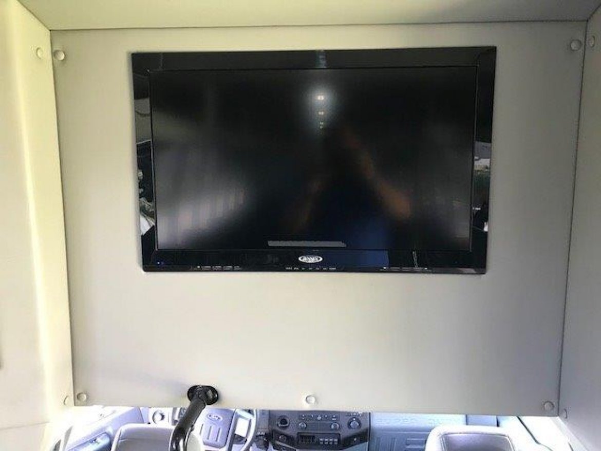 Photo of Shuttle Bus for sale: 2012 Ford F-550 by Turtle Top