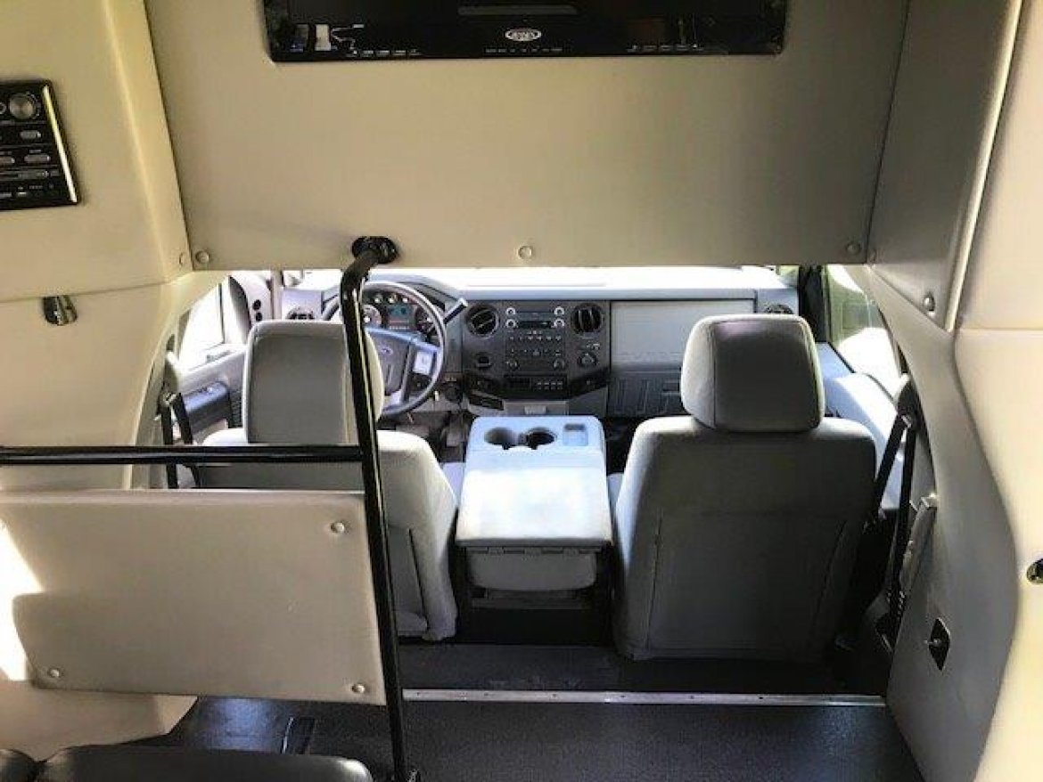 Photo of Shuttle Bus for sale: 2012 Ford F-550 by Turtle Top