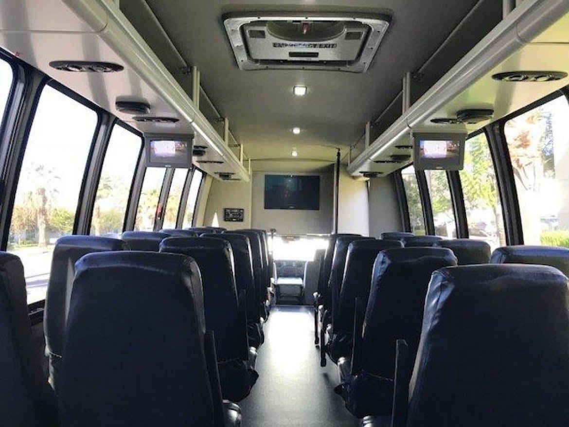 Photo of Shuttle Bus for sale: 2012 Ford F-550 by Turtle Top