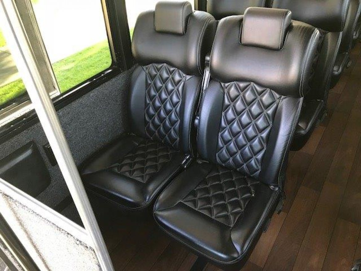 Photo of Shuttle Bus for sale: 2013 Ford F-650 40&quot; by Grech