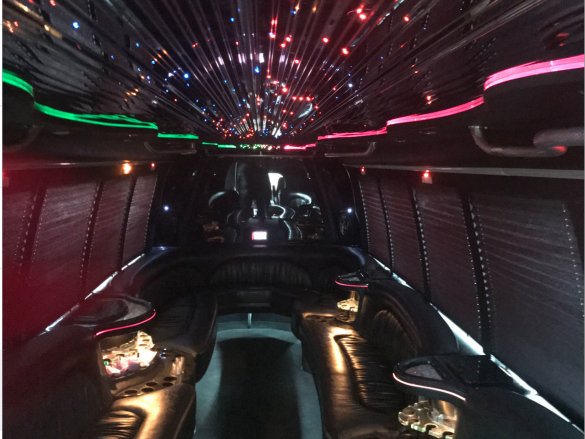 2007 International 3200 Limo Bus for Sale in Matawan, NJ - Main Photo