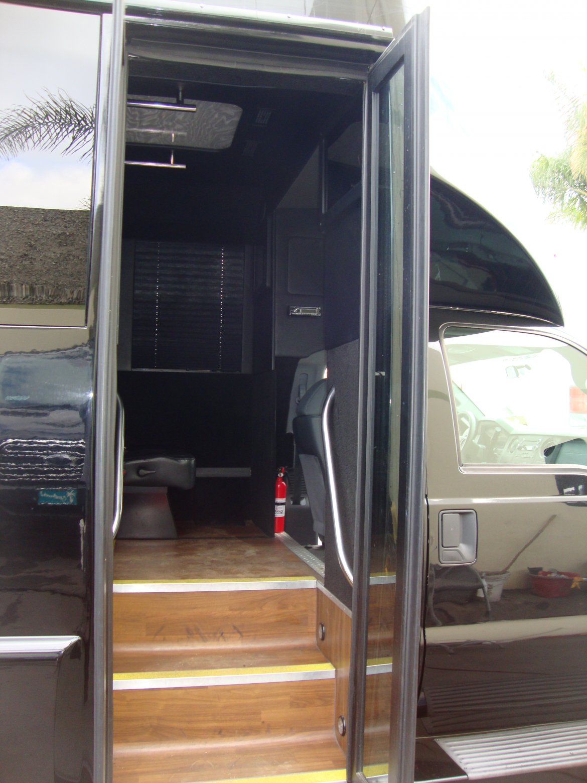 Photo of Shuttle Bus for sale: 2013 Ford F-550 by Executive Bus Builders