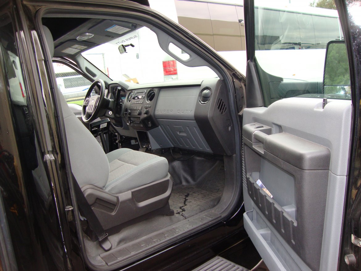 Photo of Shuttle Bus for sale: 2013 Ford F-550 by Executive Bus Builders