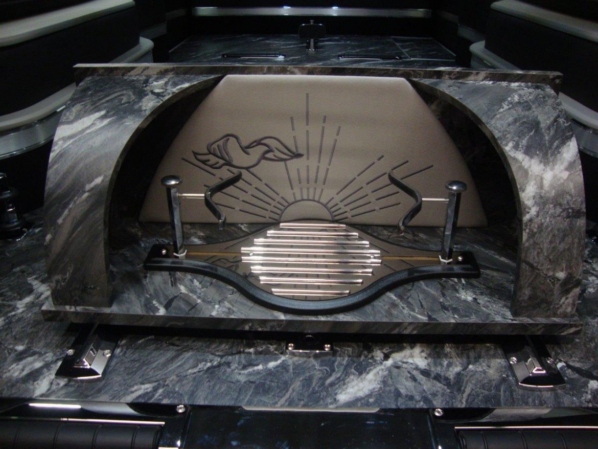 Photo of Funeral for sale: 2018 Cadillac XTS Kensington by Eagle Coach