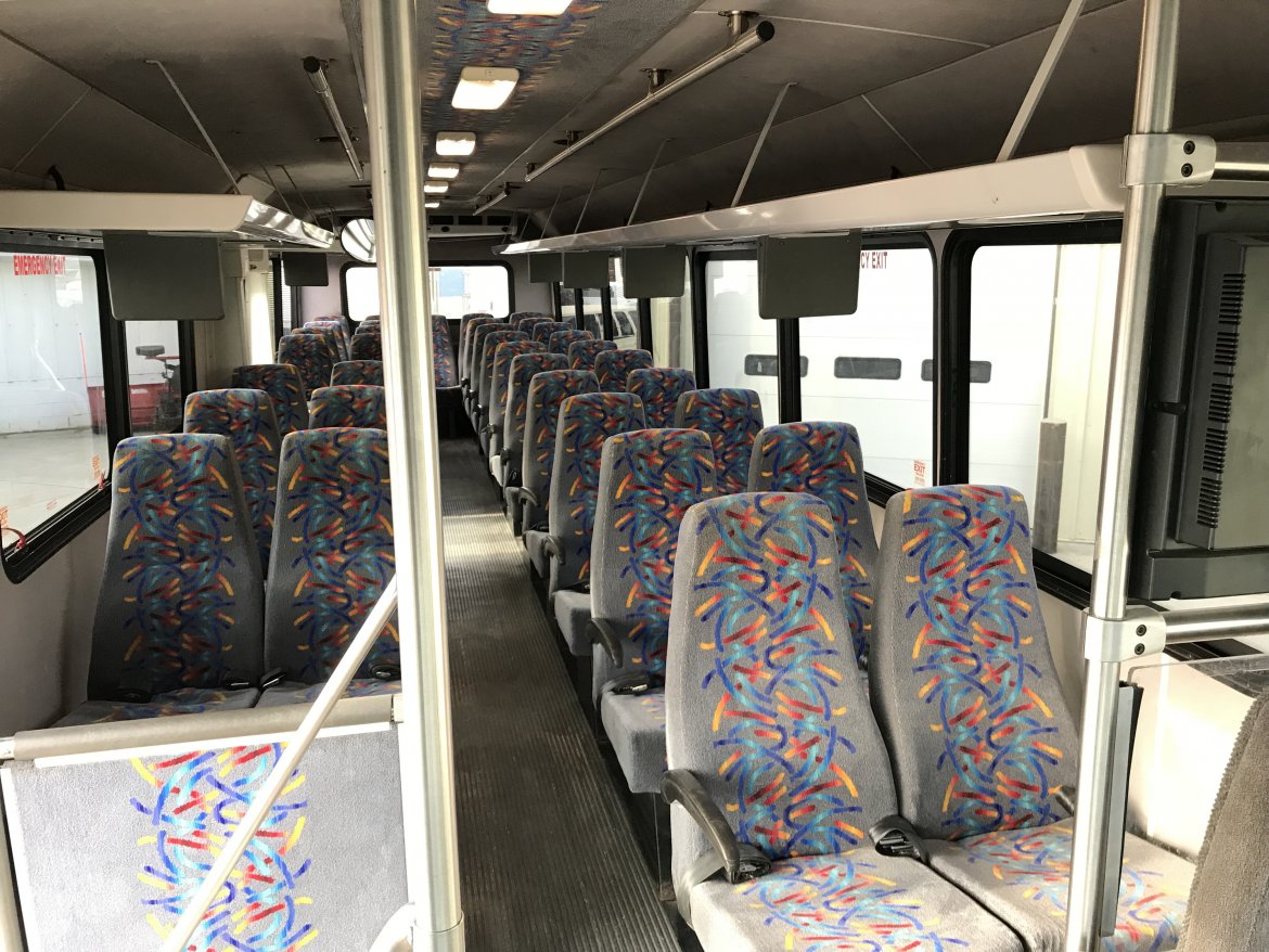 Photo of Shuttle Bus for sale: 2009 Freightliner Apollo by Glaval Bus