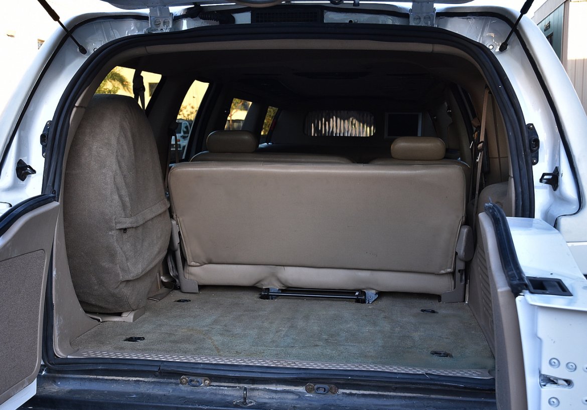 Photo of SUV Stretch for sale: 2003 Ford Excursion 140&quot; by Krystal Koach