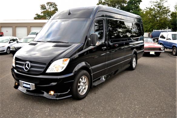 2010 Freightliner Sprinter 2500 Sprinter for Sale in Oaklyn, NJ - Photo 2