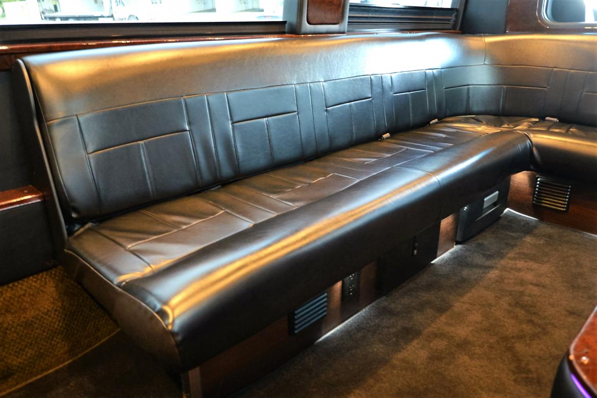 Photo of Sprinter for sale: 2010 Freightliner Sprinter 2500 2458" by Midwest