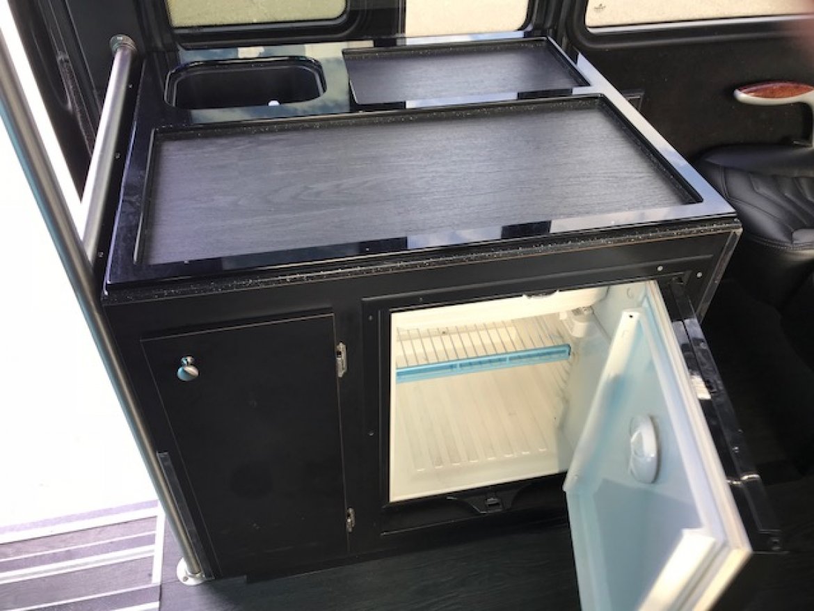 Photo of Shuttle Bus for sale: 2015 Ford F-550 33&quot; by Grech