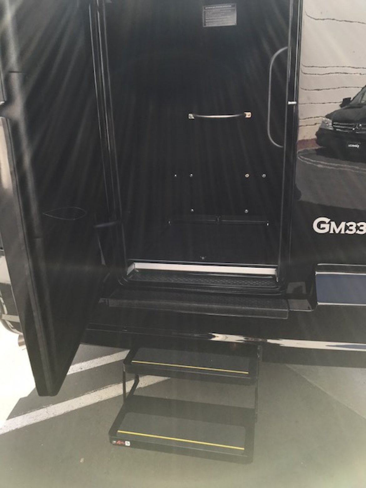 Photo of Shuttle Bus for sale: 2018 Ford F-550 by Grech Motors