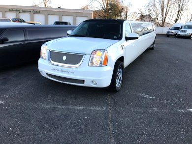 2008 GMC Yukon Denali SUV Stretch for Sale in Oaklyn, New Jersey, US - Photo 3
