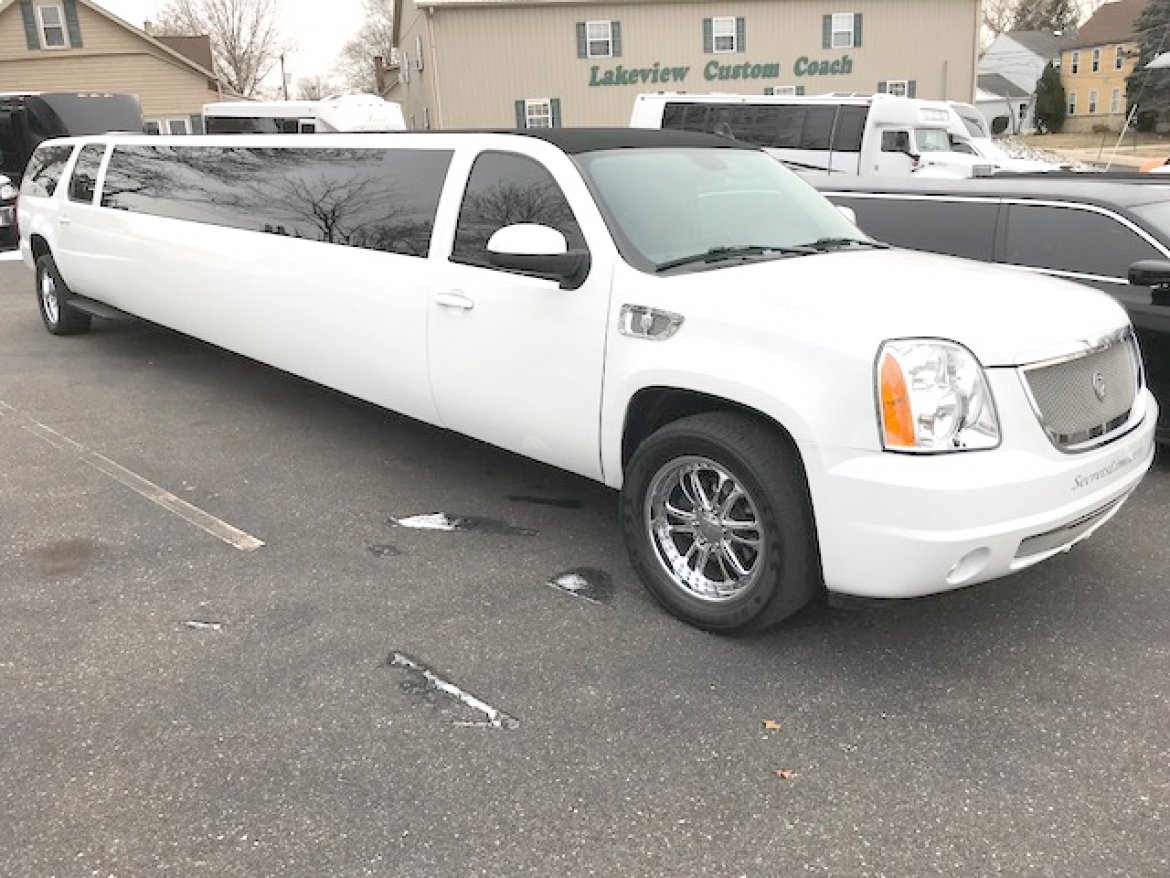Photo of SUV Stretch for sale: 2008 GMC Yukon Denali 200&quot; by Ultimate