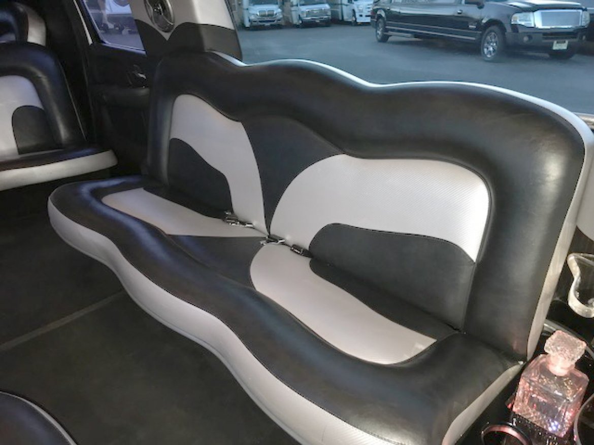 Photo of SUV Stretch for sale: 2008 GMC Yukon Denali 200&quot; by Ultimate