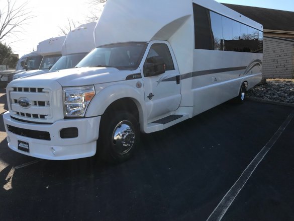 2011 Ford F-550 Shuttle Bus for Sale in Oaklyn, NJ - Main Photo