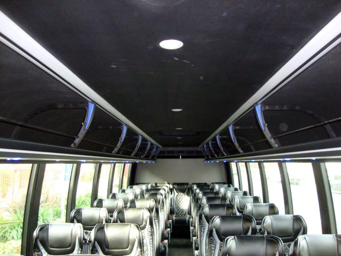 Photo of Executive Shuttle for sale: 2017 Freightliner M2 40" by Executive Bus Builders