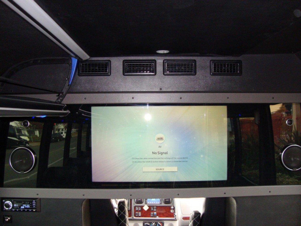 Photo of Executive Shuttle for sale: 2017 Freightliner M2 40" by Executive Bus Builders