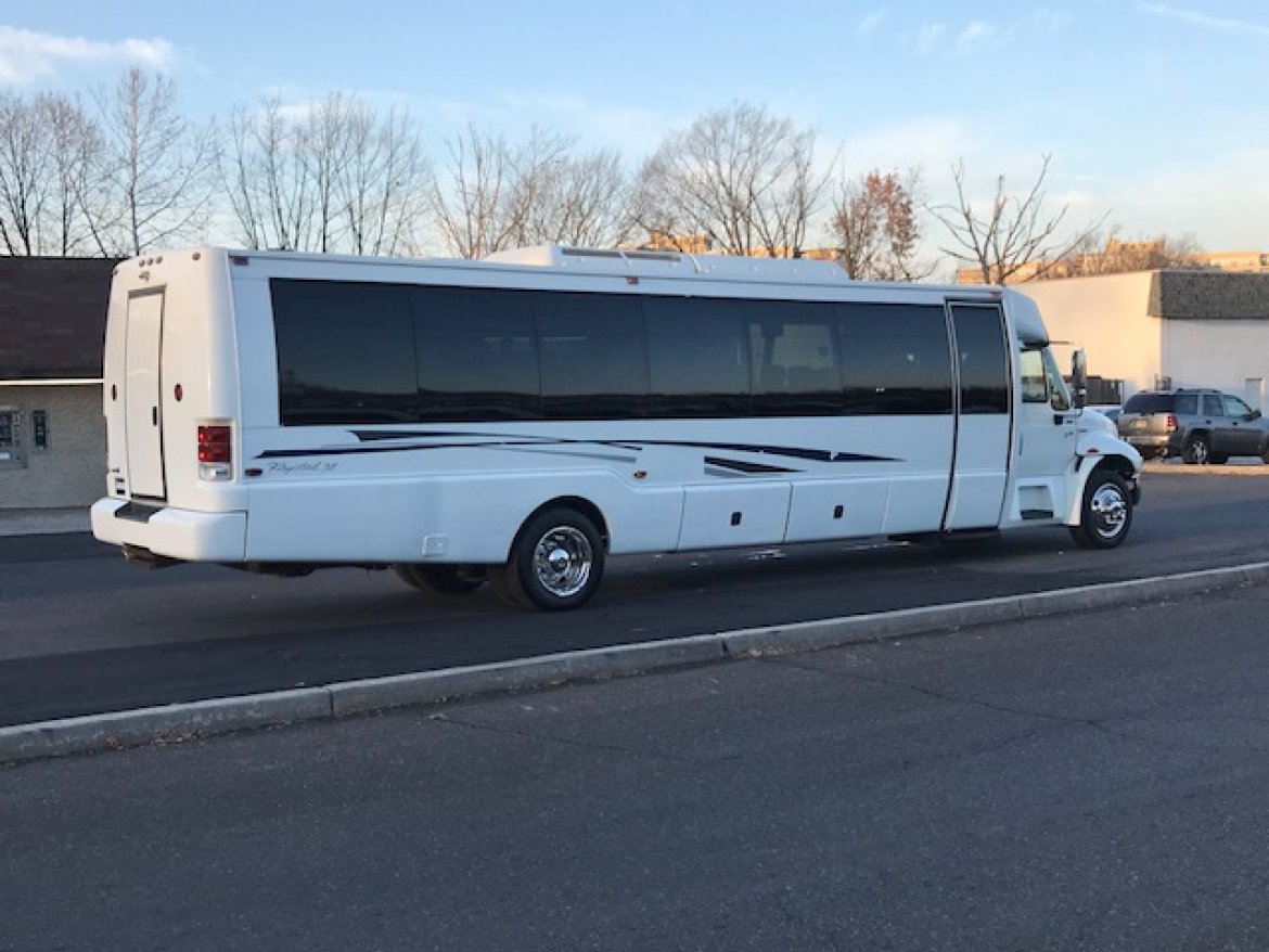 Photo of Shuttle Bus for sale: 2008 International 3400 by Krystal Koach