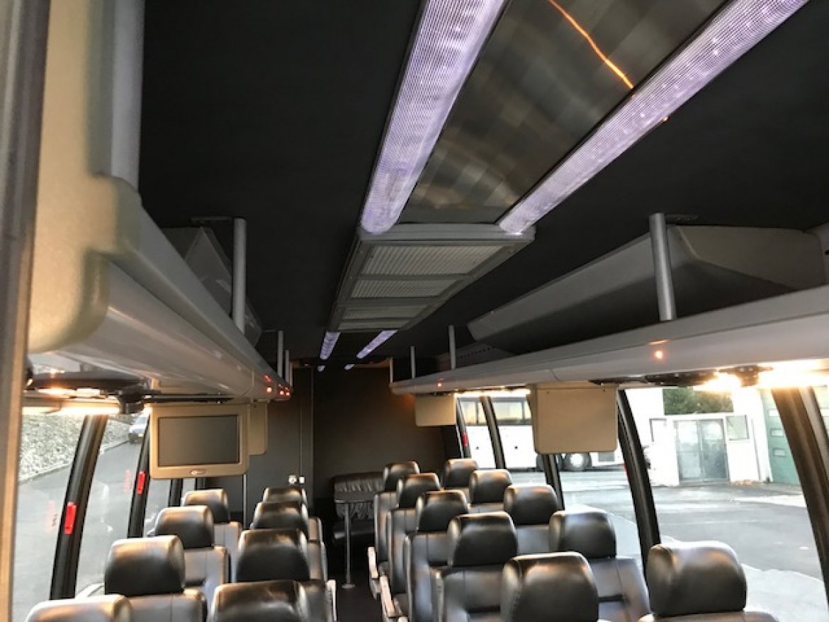 Photo of Shuttle Bus for sale: 2008 International 3400 by Krystal Koach