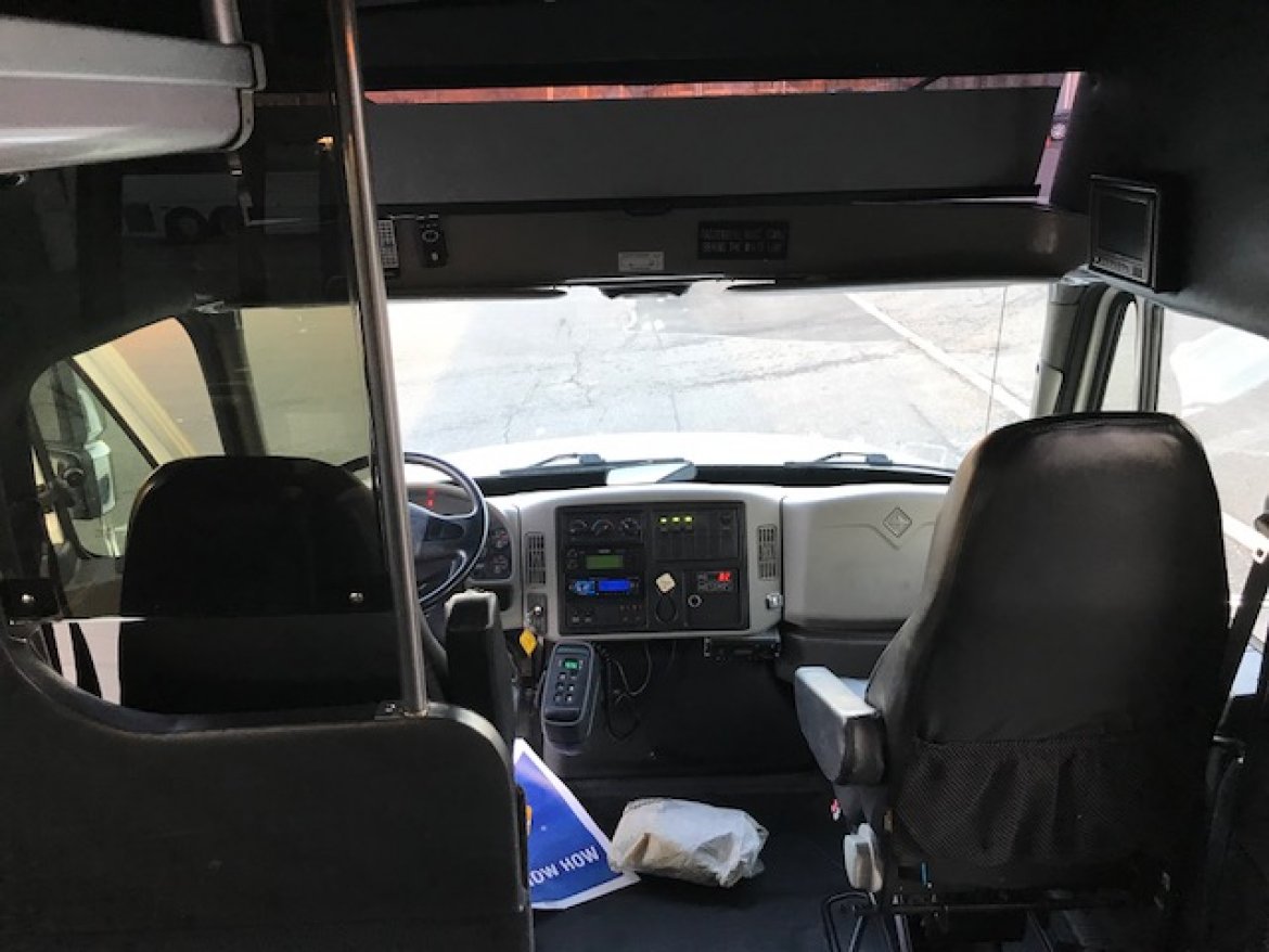 Photo of Shuttle Bus for sale: 2008 International 3400 by Krystal Koach