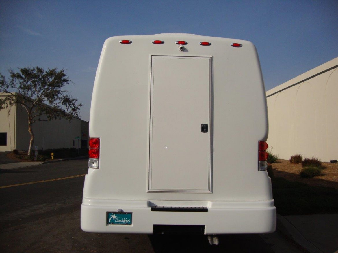 Photo of Executive Shuttle for sale: 2017 Freightliner M2 ECoach40 by Executive Bus Builders